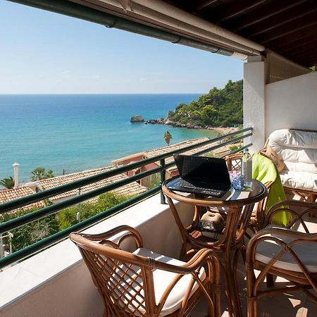 Glyfada House On The Sea Apartment Екстериор снимка