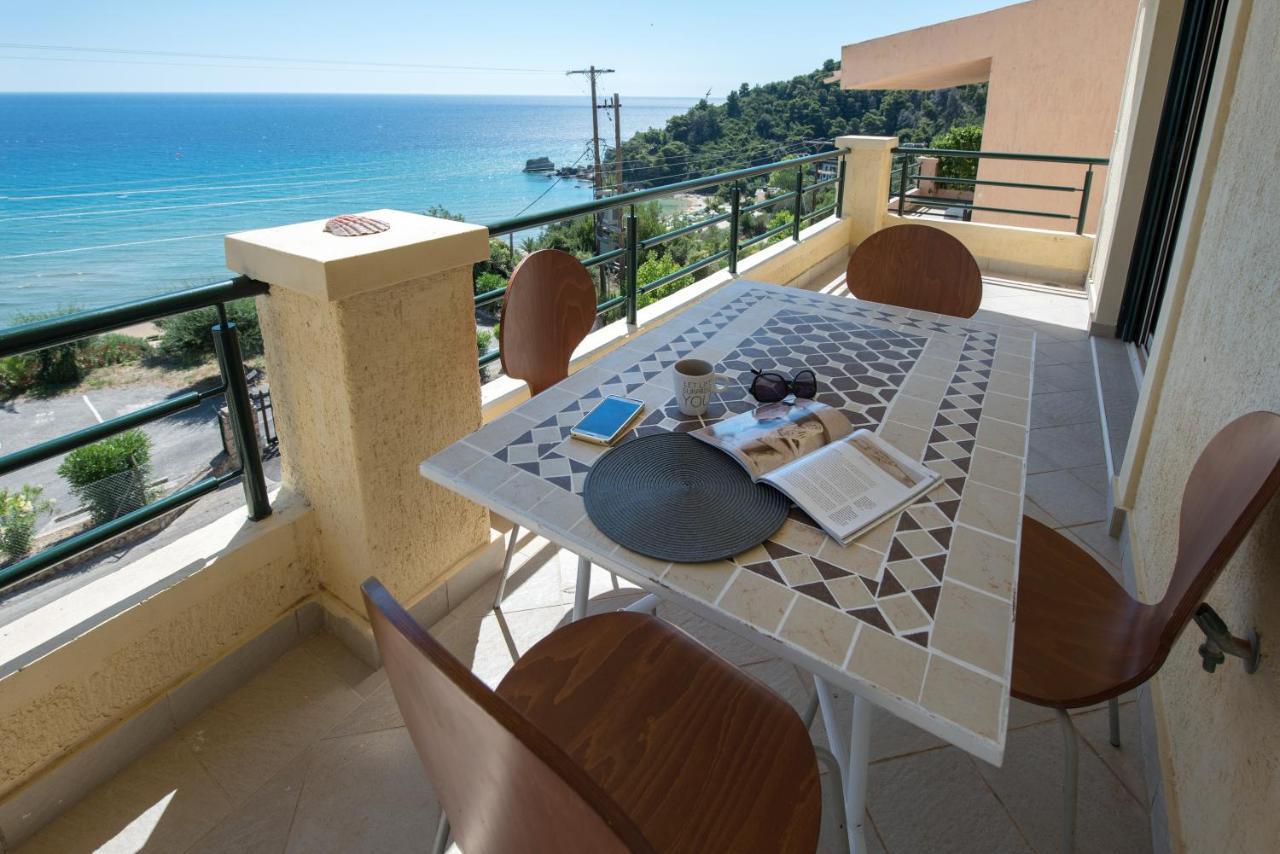 Glyfada House On The Sea Apartment Екстериор снимка