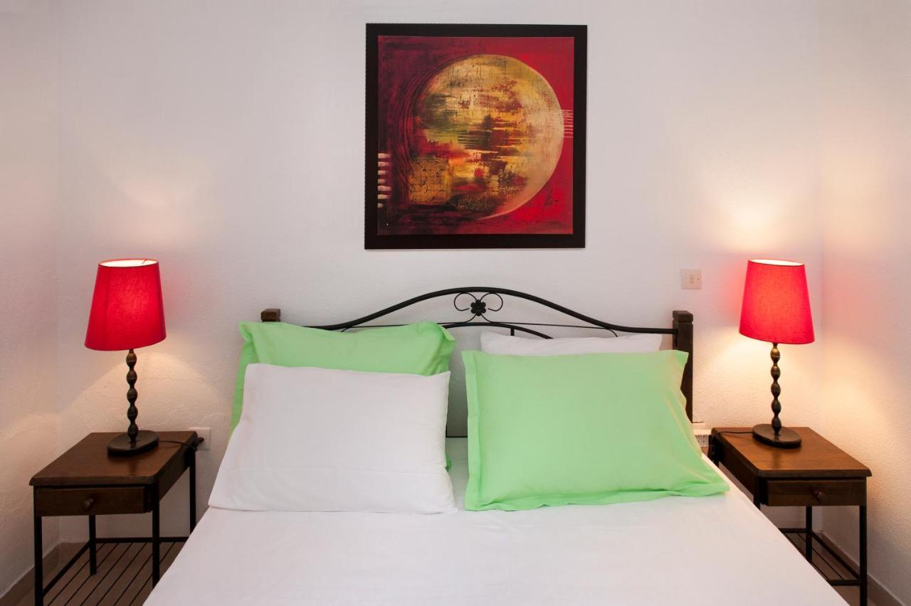 Glyfada House On The Sea Apartment Екстериор снимка